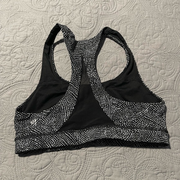 Lululemon sports bra - Picture 2 of 3